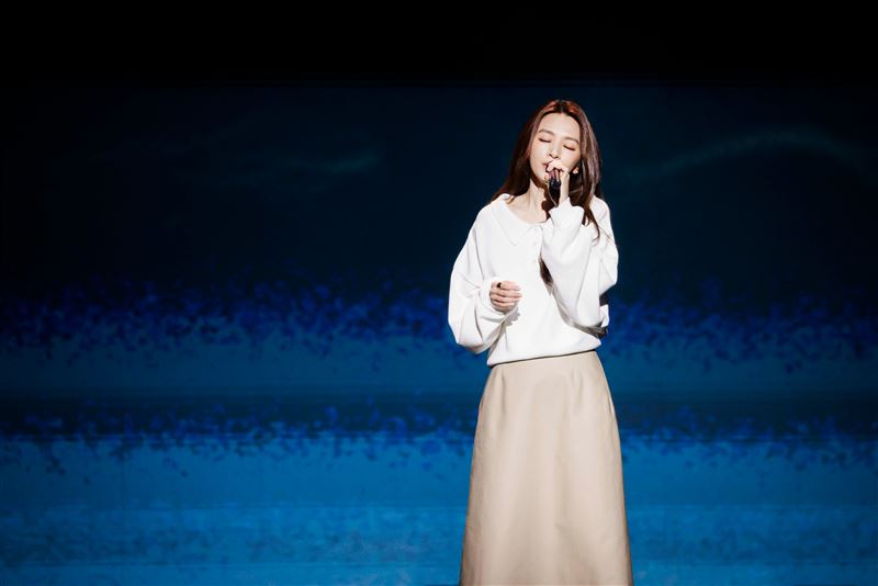 田馥甄昨晚金曲獎為緬懷已逝音樂人演唱。（圖／台視提供）