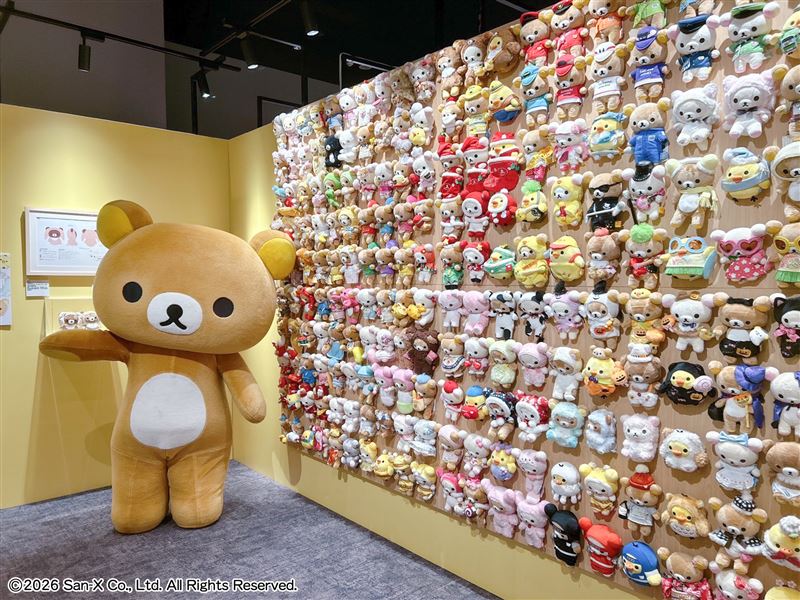 公開歷代周邊商品。（圖／主辦單位提供）