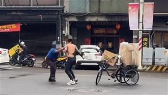 遭刺青男揮拳暴揍！「八德擋車伯」踢鐵板