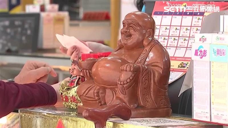 資深民俗專家抽出12生肖籤詩，其中3生肖「上上籤」，財運旺翻天。（示意圖／資料照）
