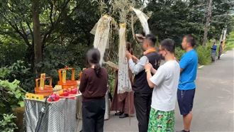 蝴蝶谷招魂「連7嘸筊」家屬承諾1事才允筊