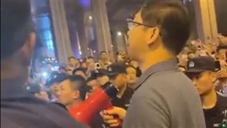 群眾罕見逼中國官員認輸！網揪恐怖隱憂