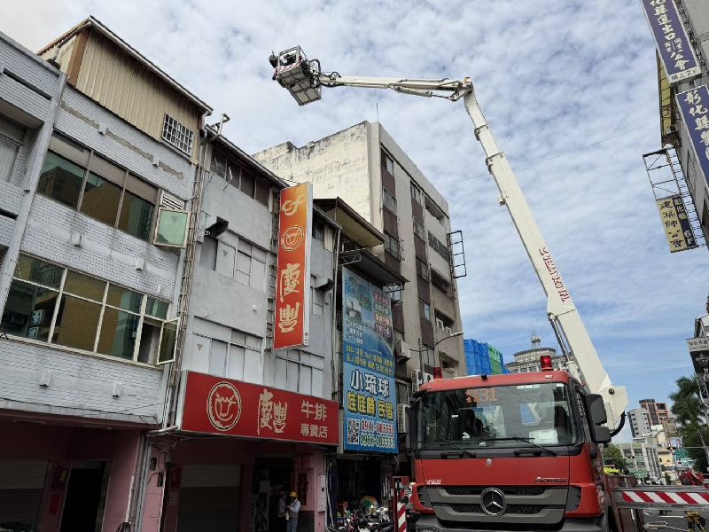 彰化慶豐牛排店發生火警，業者暫停營業修復店內。（圖／彰化縣消防局提供）