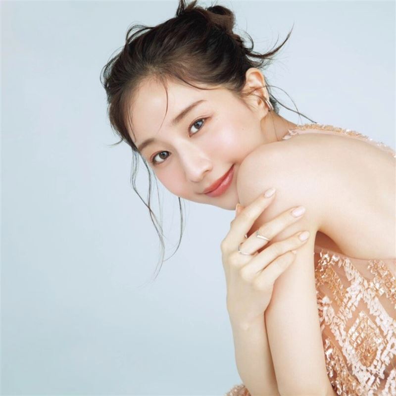前TBS主播、現為演員的田中美奈實。（圖／翻攝自IG @tanaka_minami_fan）