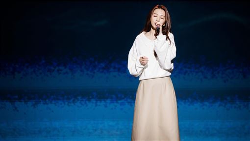 Hebe金曲憶袁惟仁　唱〈缺席〉逼哭鄭秀文