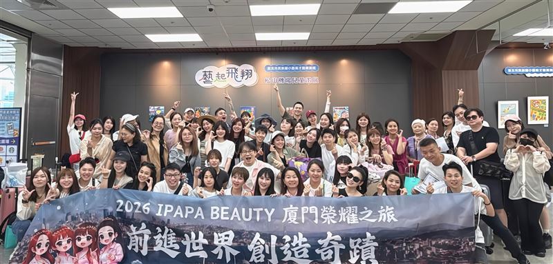 王宥忻無私分享從破產到身家10億元的翻身重點。（圖／女神愛啪啪 IPAPA提供）