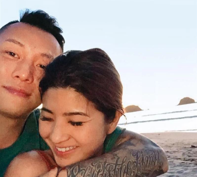瘦子與老婆Jennifer第一次出國約會渡假，就在峇里島。（圖／翻攝自HoodLife微博）