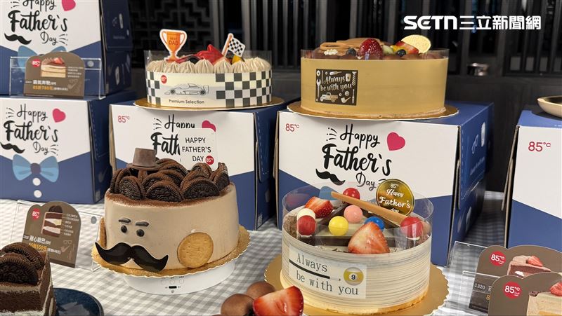 85℃父親節蛋糕預購開跑！抽智慧投影機、Switch 2。(圖／記者賴俊佑攝影）