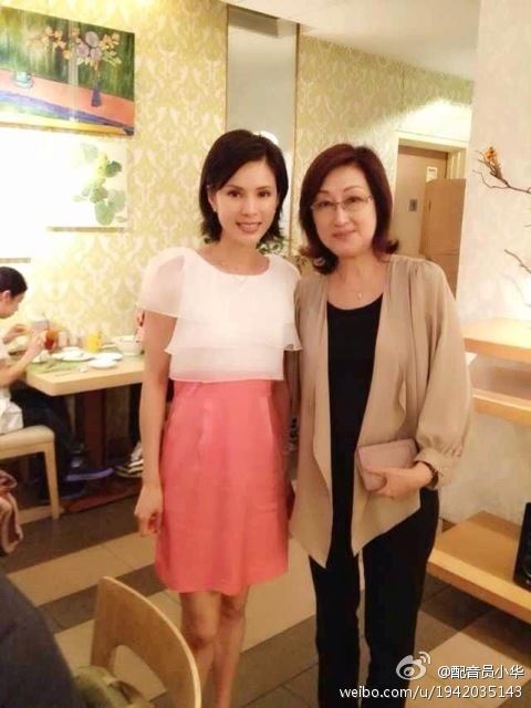 于小華(右)曾於2013年與李若彤合影。（圖／翻攝自于小華微博）