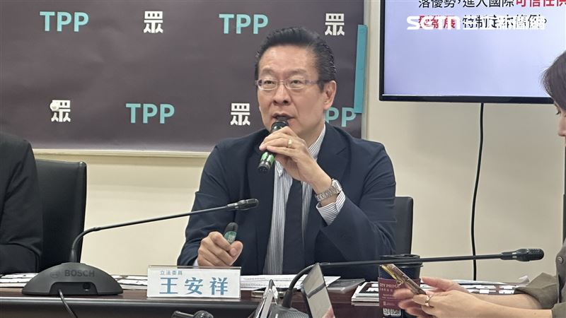 民眾黨立委王安祥逐條說明法案內容（圖／記者詹宜庭攝影））