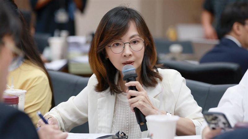 郭昱晴日前隨韓國瑜訪問美國，卻被質疑「告洋狀」，親自公開當天的英文發言全文反擊。（圖／翻攝自郭昱晴臉書）