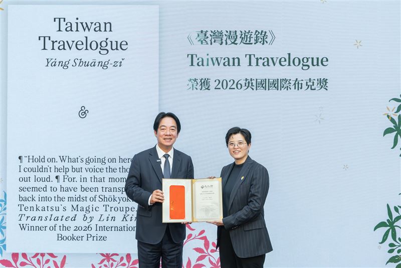 總統賴清德出席「讓世界讀到臺灣—臺灣文學外譯的花開時節」交流會暨微型展(圖/總統府提供)