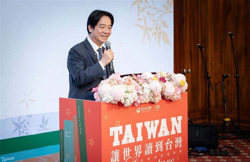 總統賴清德出席「讓世界讀到臺灣—臺灣文學外譯的花開時節」交流會暨微型展(圖/總統府提供)