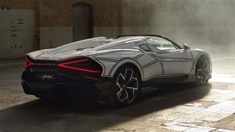 布加迪W16 Mistral Blanc Éternel。(圖/翻攝Bugatti網站)