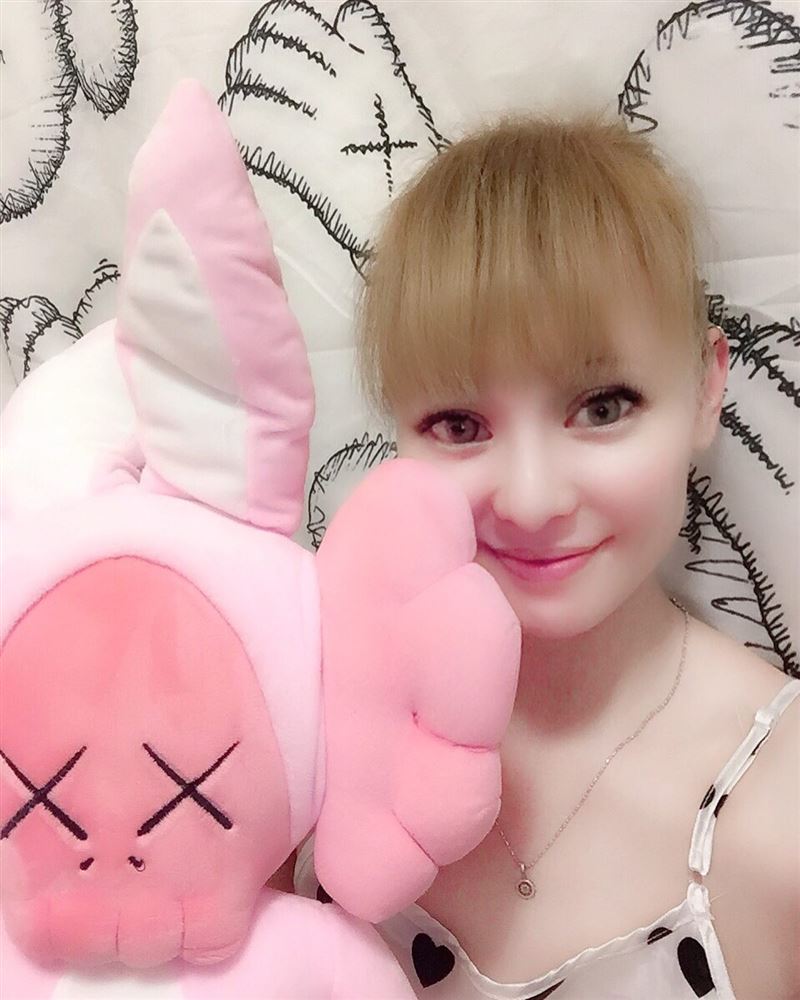 丁小芹近況曝光。(圖/翻攝自IG)