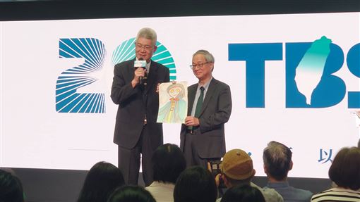 虧損3億華視總經理被下台　胡元輝鬆口了