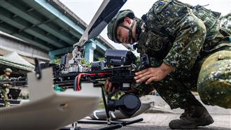 藍版2400億無人機條例　他曝1關鍵違憲