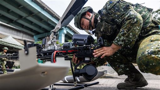 藍版2400億無人機條例　他曝1關鍵違憲