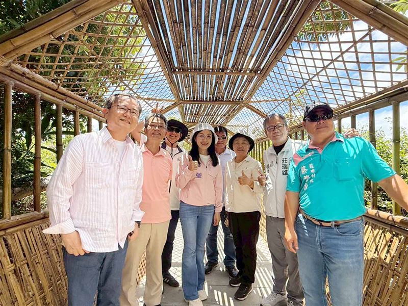 民進黨台東縣長參選人陳瑩、前立委劉櫂豪同台出席台東「鹿野龍高步道」啟用典禮（圖／陳瑩辦公室提供）