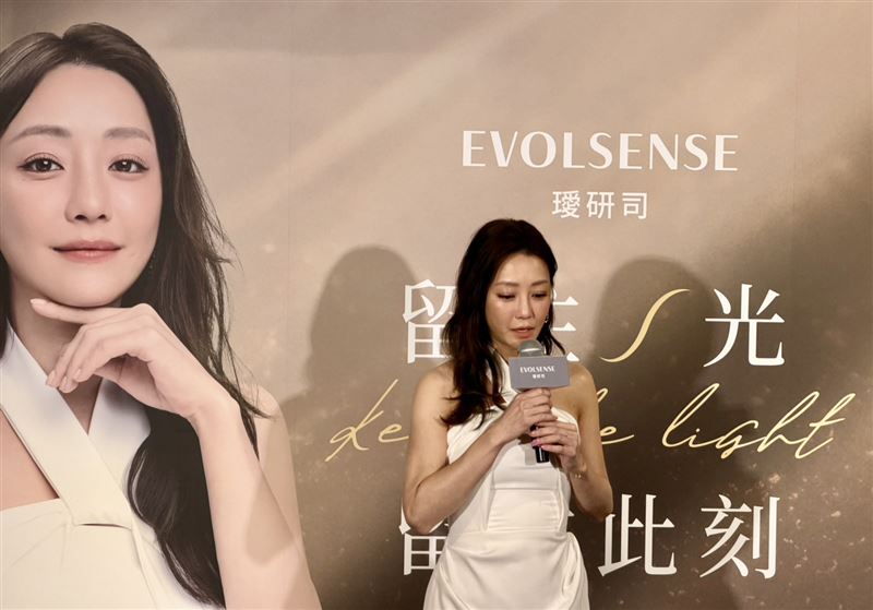 謝欣穎分享現在自己都在積極調整作息。(圖/記者蒲世芸攝影)