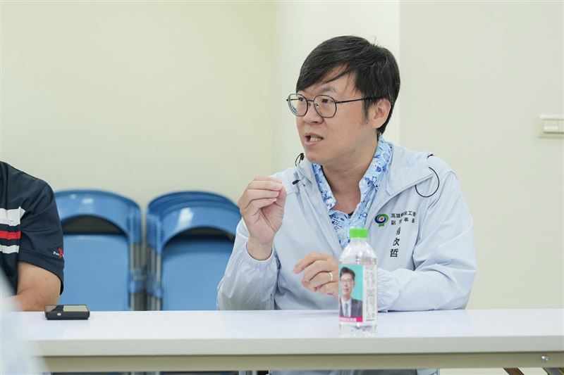 成功爭取勞退純舊制改革，工會親致謝：賴瑞隆始終與勞工站在一起