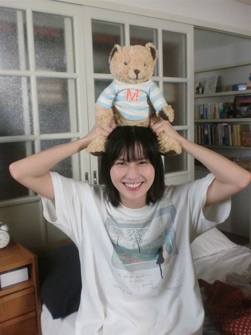 橋本愛曾獲得第36屆日本電影金像獎優秀新人演員獎。(圖/翻攝IG@ai__hashimoto)