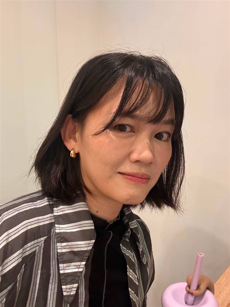 吳欣岱回顧「三聚氰胺毒奶粉」事件,導致無辜的嬰幼兒腎結石。(圖/翻攝自吳欣岱@台灣基進臉書)