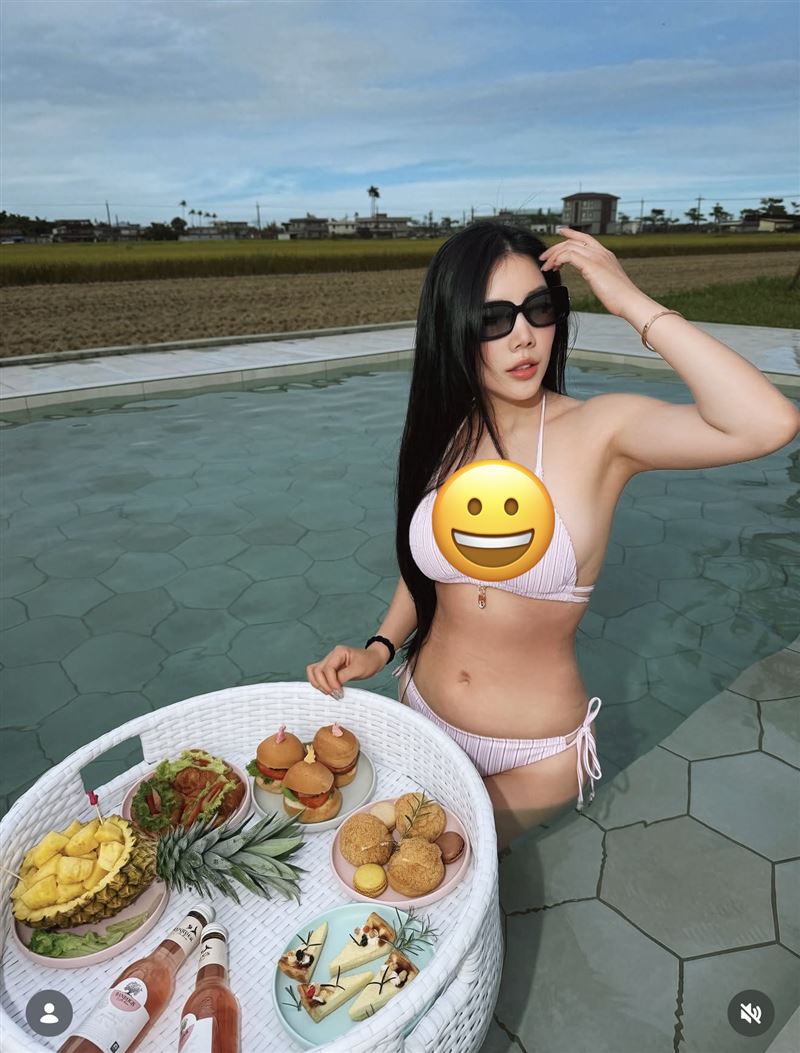 楊晨熙比基尼照超火辣。(圖/翻攝自IG)