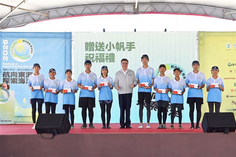 行政院長卓榮泰出席「2026航向東海-探索海洋」啟航典禮（圖／行政院提供）