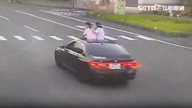 車還在開「站天窗吹風」 最高可罰1.8萬