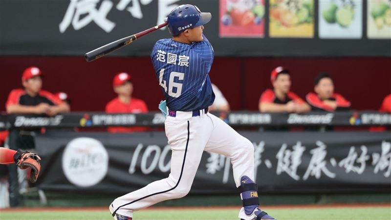 悍將下半季首戰火力強 狂掃14安退味全龍