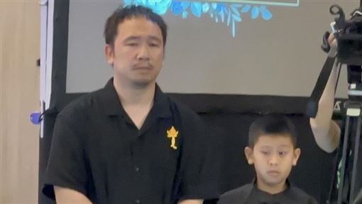 傅子純人生謝幕　乾兒子穿孝服位列家屬