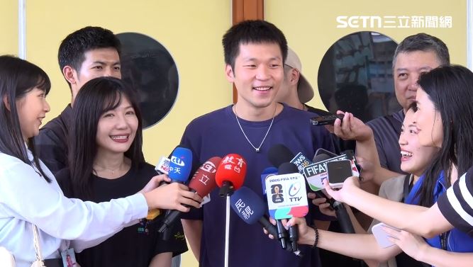 李洋傳請辭?沈春華PO舊照喊話
