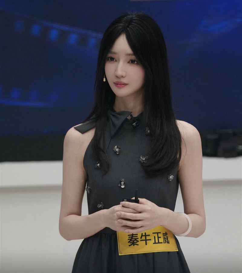秦牛正威認了整形。(圖/翻攝自微博)