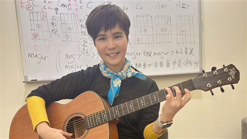 遭傳無法行走晚年淒涼　68歲李艷秋發聲了