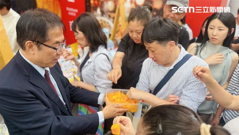 台南芒果進攻弘大 韓妞入口驚呼:太美味