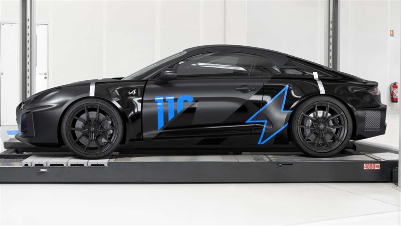 Alpine純電A110採雙馬達後輪驅動配置。(圖/翻攝Alpine網站)