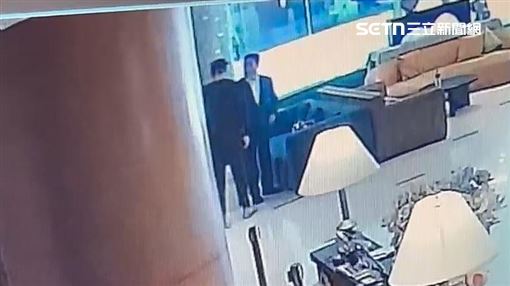 新／矢板明夫台中演講遇襲！警全力緝凶中