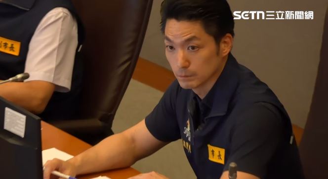 蔣萬安赴台北市災害應變中心,主持巴威颱風整備會議(圖/翻攝畫面)