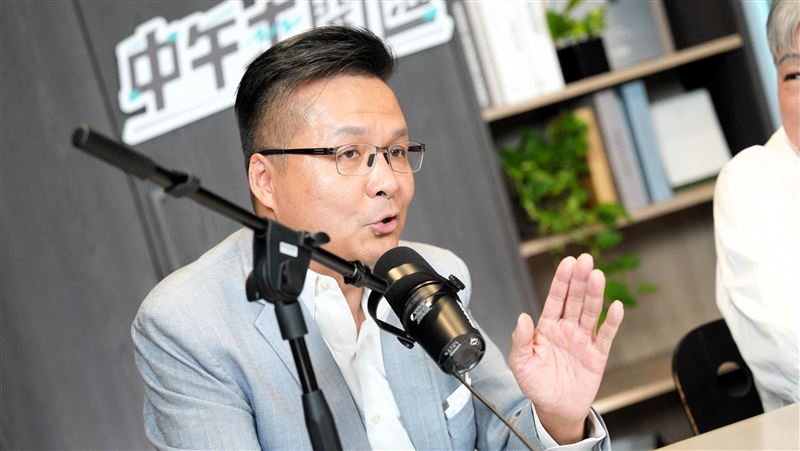 柯文哲挺邱臣遠選到底!吳旭智:局勢不同