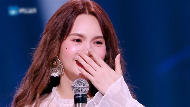 楊丞琳坦言歷經《歌手》風波後,2年不敢登上音綜。(圖/翻攝自微博)
