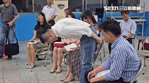 幼兒園虐童案　謝國樑向家長鞠躬：對不起