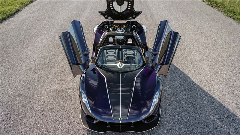 Hennessey Venom F5-M採用全新碳纖維單體式車體。（圖／翻攝Hennessey網站）