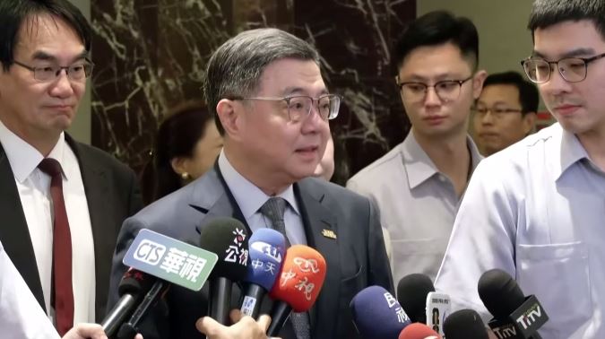 食藥署長為致癌油下台？卓榮泰一句話回應