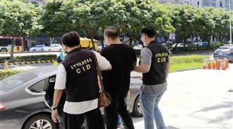 矢板明夫遇襲！她看兇嫌行程：不是一般人