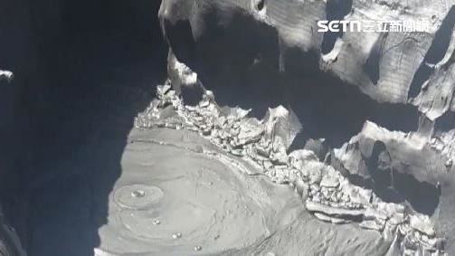 萬丹泥火山二度噴發!焰火3公尺夜燒震撼