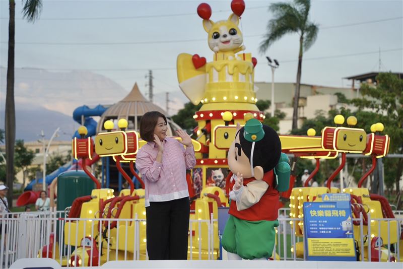 屏東夏日狂歡祭登場！縣長周春米邀全國親子Fun暑假。（圖／屏東縣政府提供）
