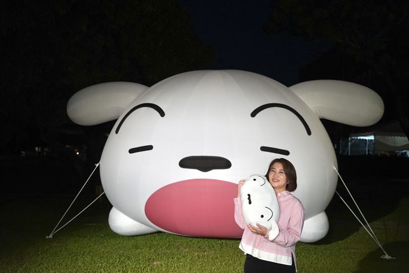屏東夏日狂歡祭登場！縣長周春米邀全國親子Fun暑假。（圖／屏東縣政府提供）