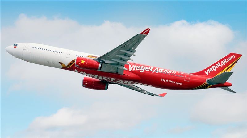 越捷航空表示,0元機票優惠適用Eco經濟艙,票價不含稅金及相關費用,活動期間為2026年7月7日至9日,適用於2026年8月15日至2027年3月31日期間出發的航班(圖/越捷航空提供)