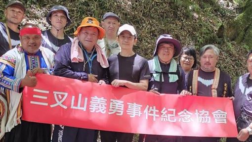 籌拍三叉山事件　魏德聖山路尋飛機殘骸